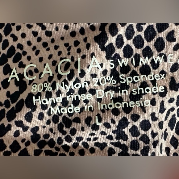 Acacia swimwear Red Belize top Size large - Picture 4 of 4